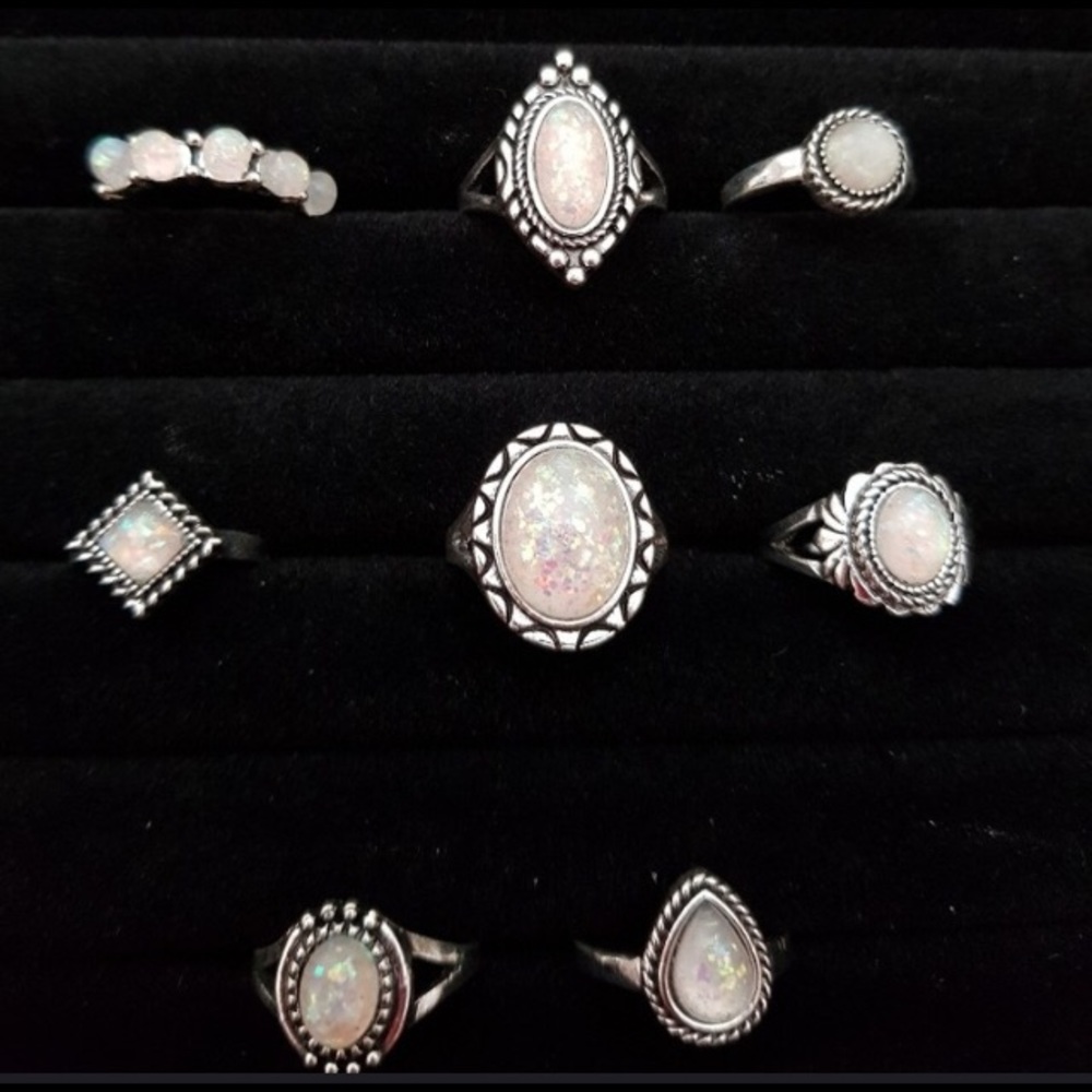 Gorgeous opal ring set - Picture 2 of 4